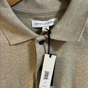 Banana Republic Men's Tan Polo Shirt